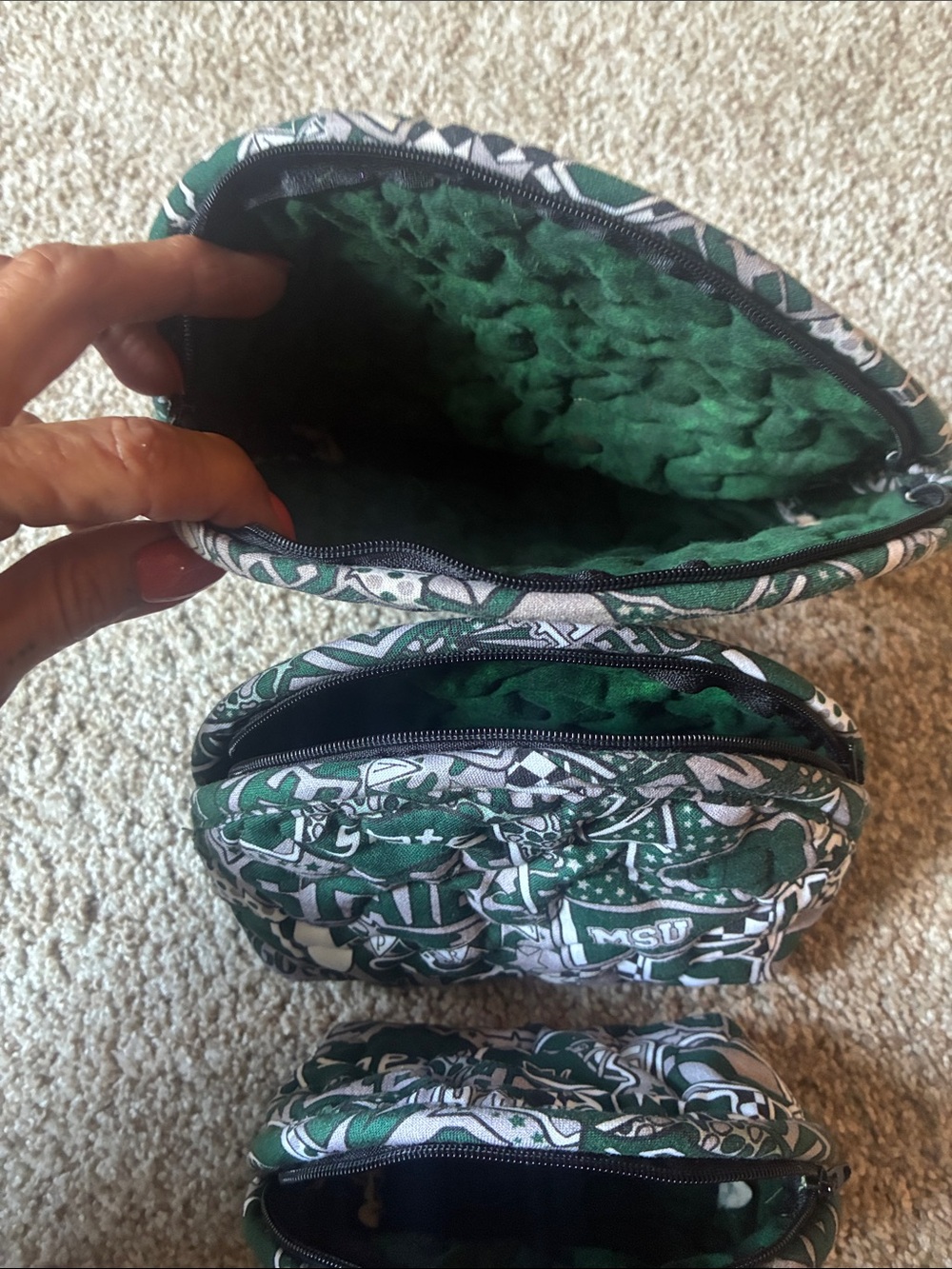 MICHIGAN STATE Green White Black Michigan State Cosmetic Pouches Set - Picture 6 of 6